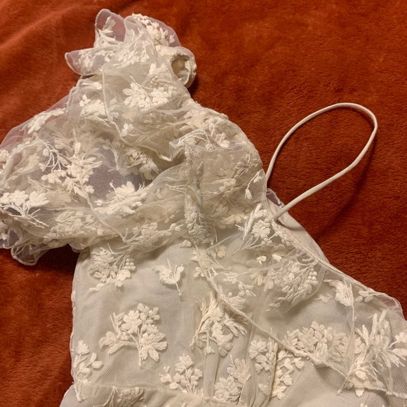 NWT Zara Off the Shoulder Lace Top - Picture 2 of 3